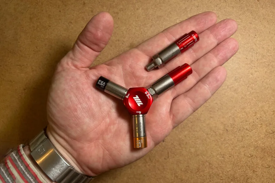 Comparing the 711L EDC Torque-Driver Range 01-FU