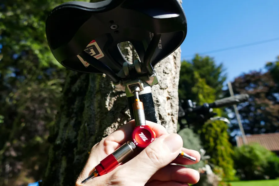 The  711L EDC Y Torque Driver is the Perfect Bike Tool-01