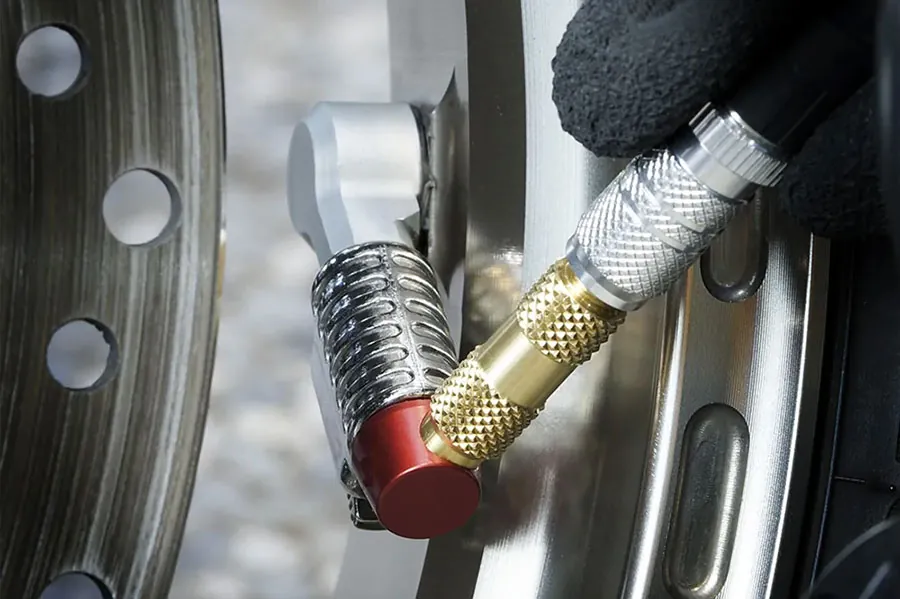 EDC Reifenwerkzeuge | 711L EDC